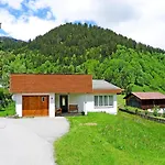 Dom wakacyjny Peisel By Interhome